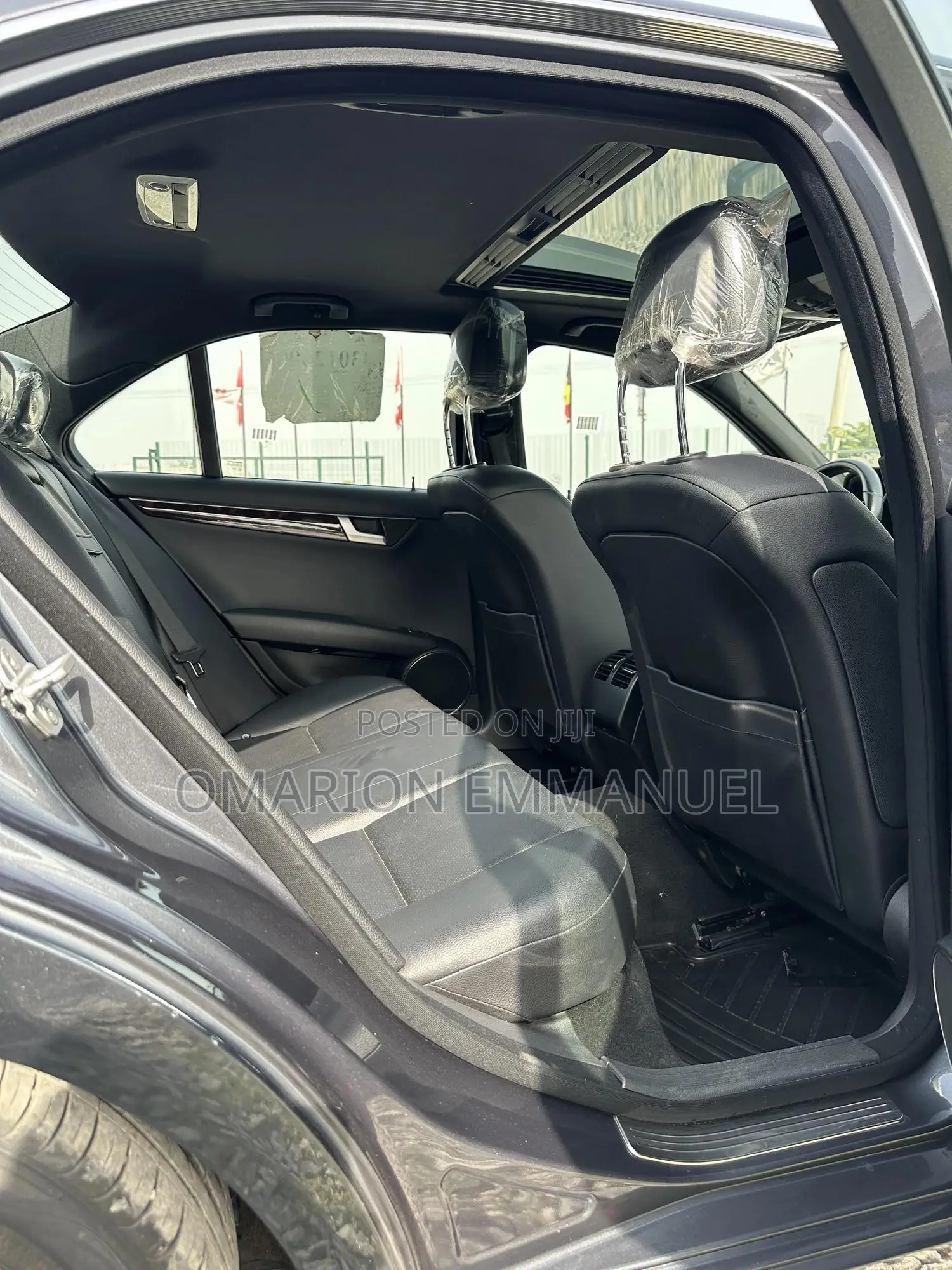Mercedes-Benz C300 Luxury 4Matic Sedan AWD (3.5L 6cyl 7A) 2013 Black