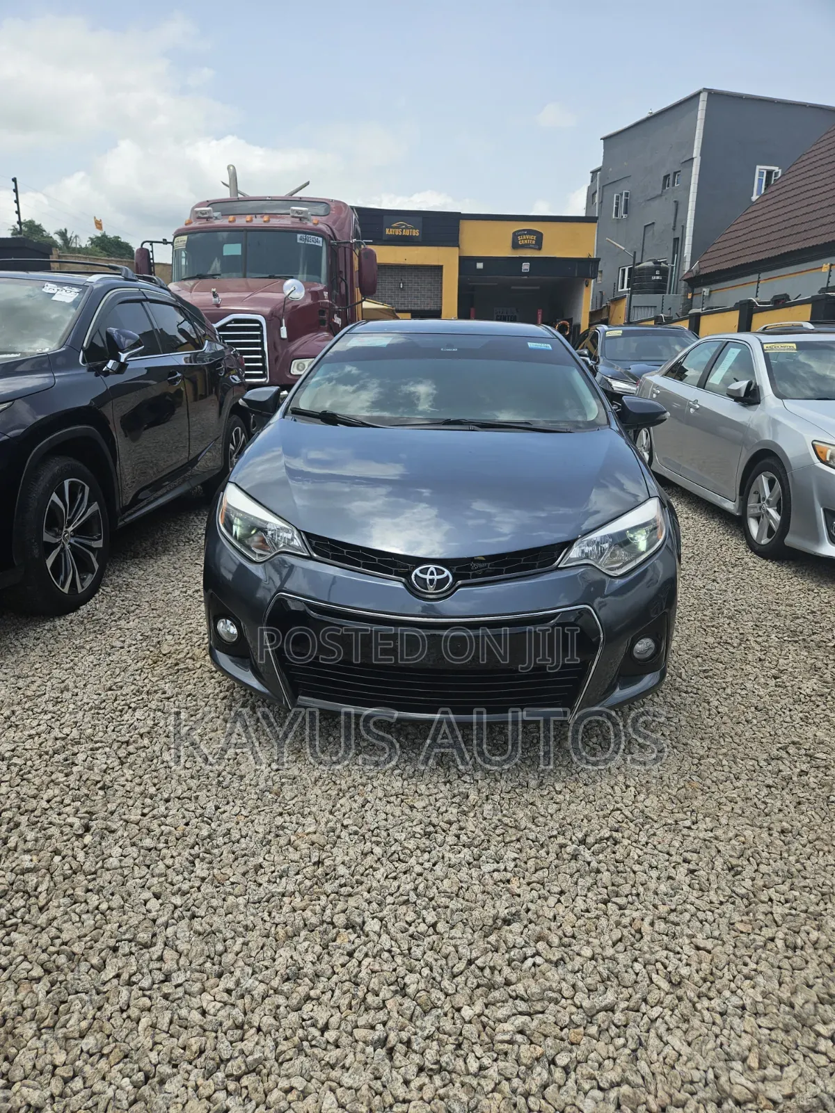 Toyota Corolla S 4dr Sedan (1.8L 4cyl CVT) 2015 Gray