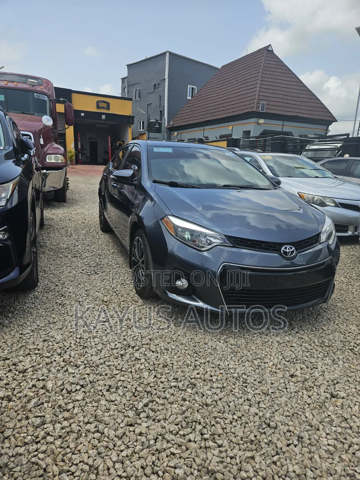 Toyota Corolla S 4dr Sedan (1.8L 4cyl CVT) 2015 Gray