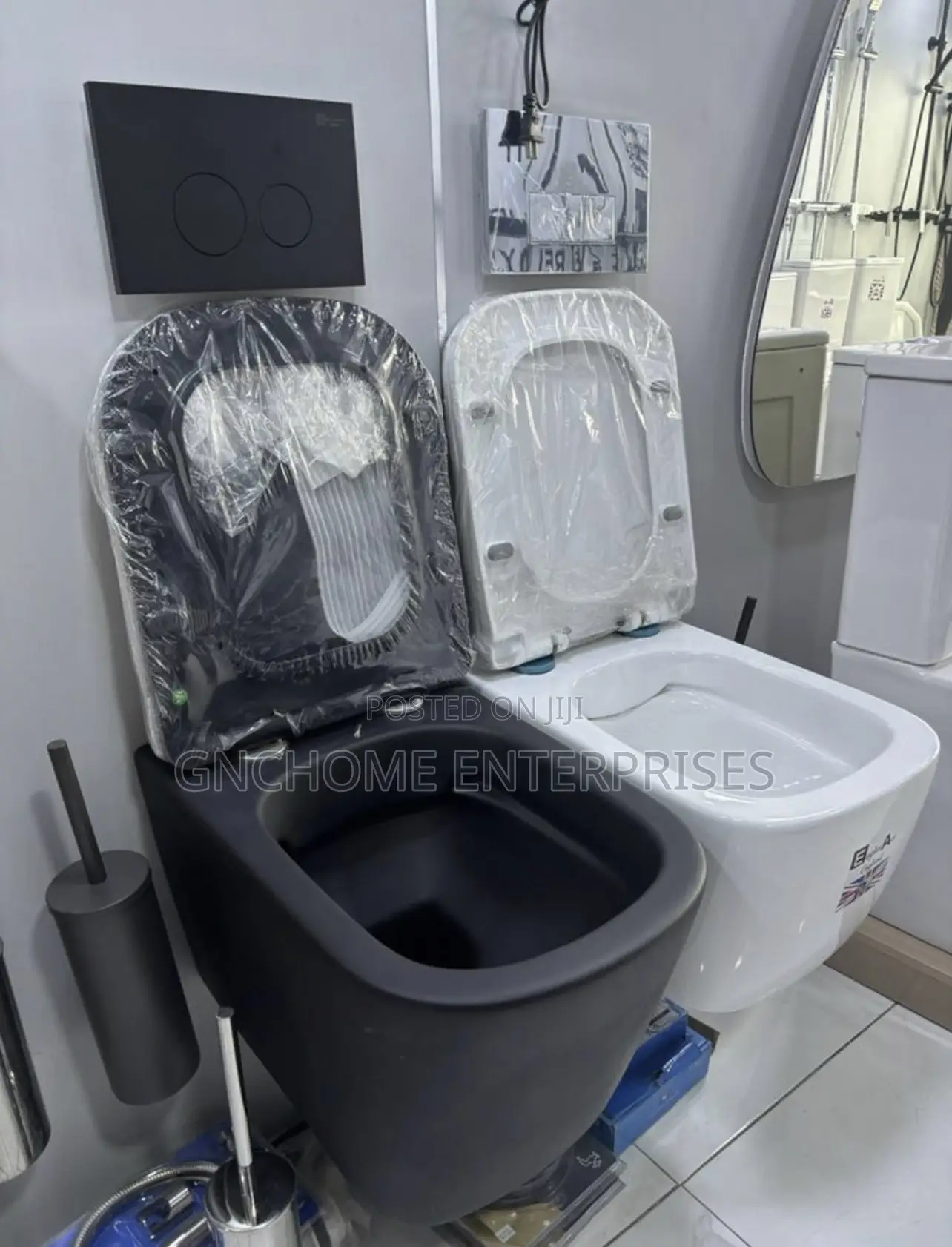Black Wall Hanging Wc