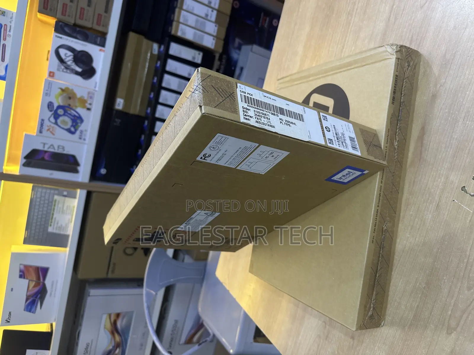 New Laptop HP Elitebook 830 G11 16GB Intel Core Ultra 7 SSD 512GB