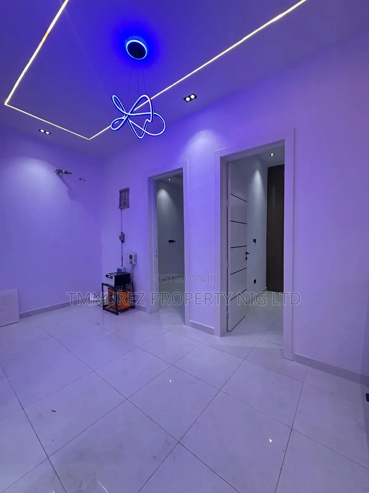 4bdrm Duplex in Ikota for sale