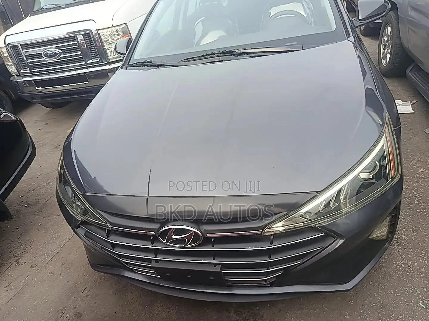 Hyundai Elantra SE 2020 Gray