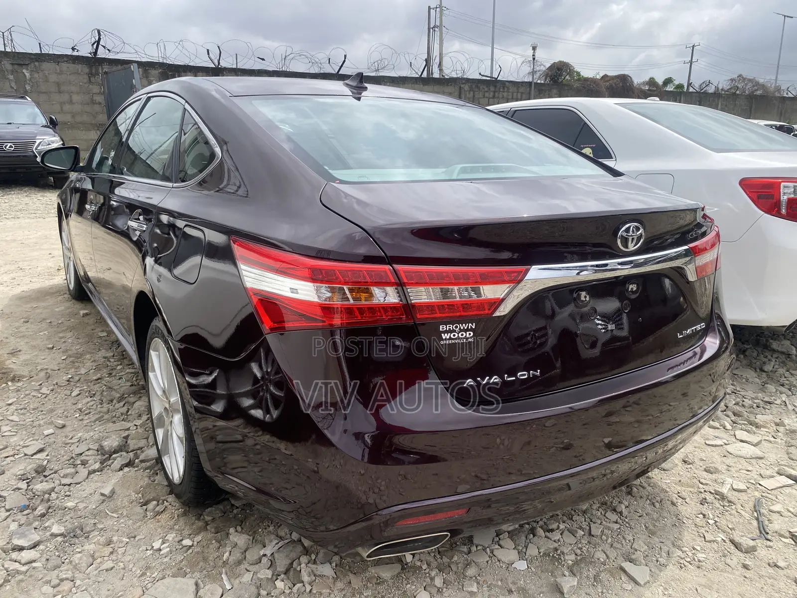 Toyota Avalon Limited 4dr Sedan (3.5L 6cyl 6A) 2014 Burgundy