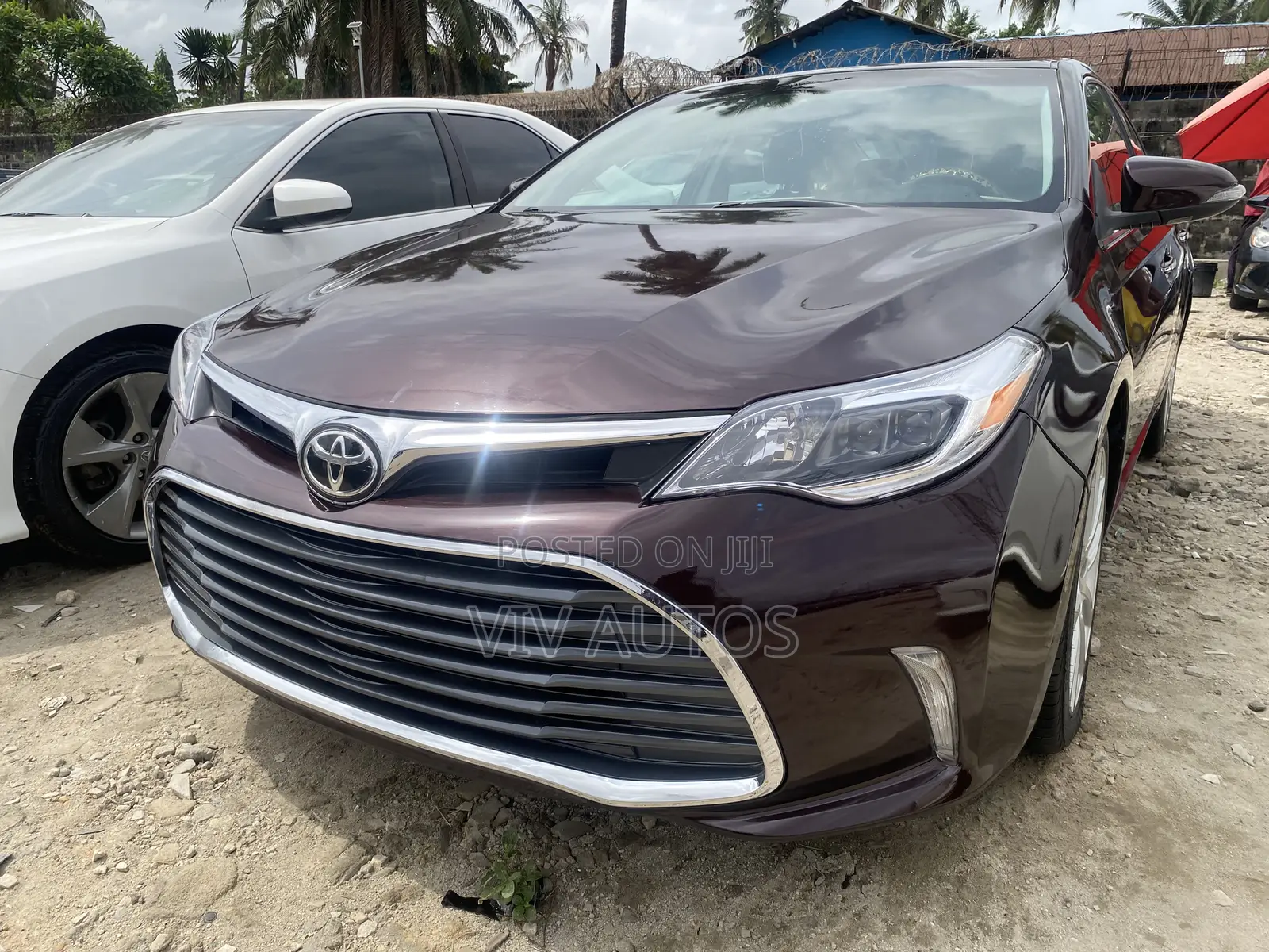 Toyota Avalon Limited 4dr Sedan (3.5L 6cyl 6A) 2014 Burgundy