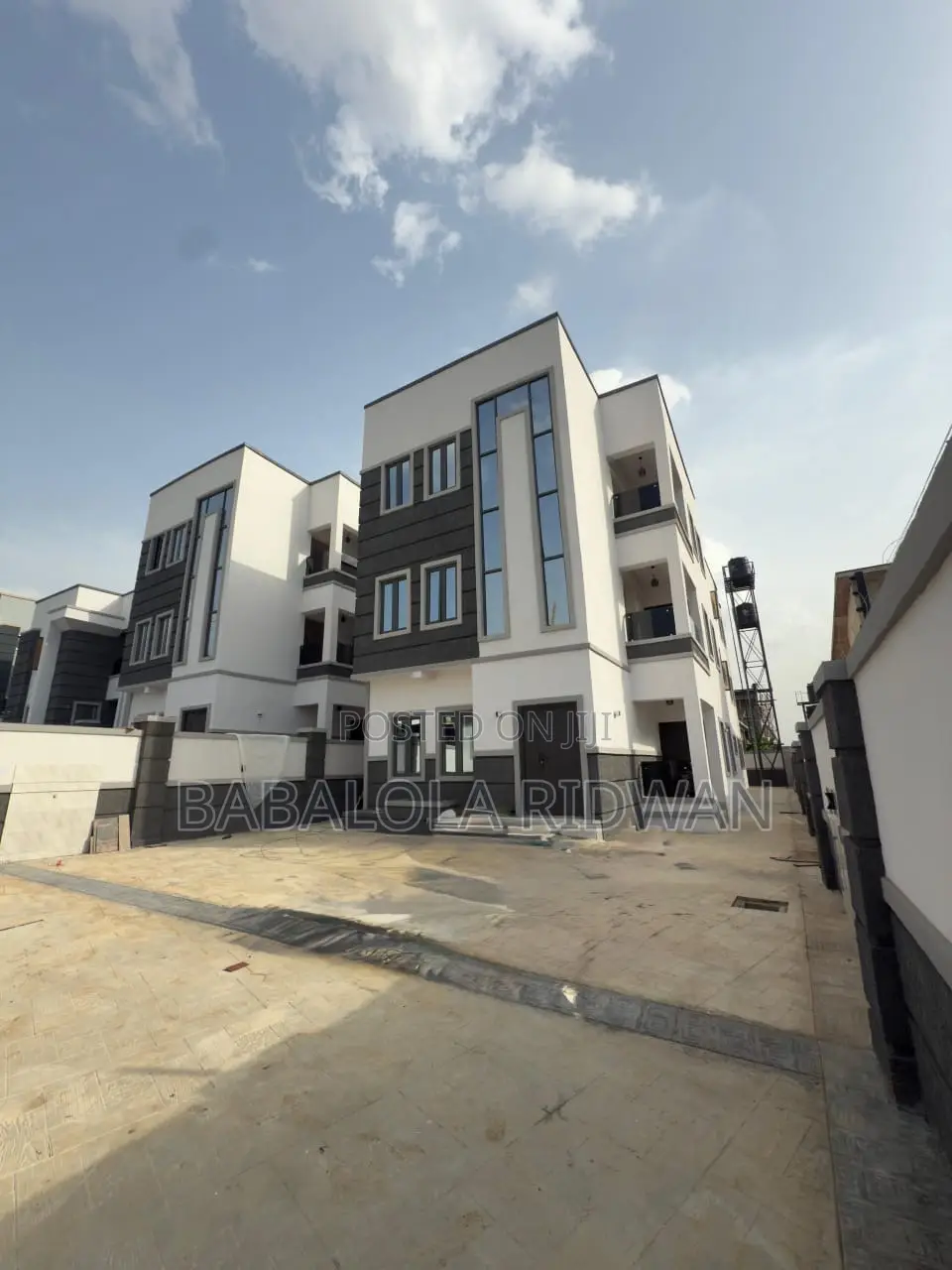 3bdrm Apartment in Kolapo Ishola Gra,, Akobo for sale
