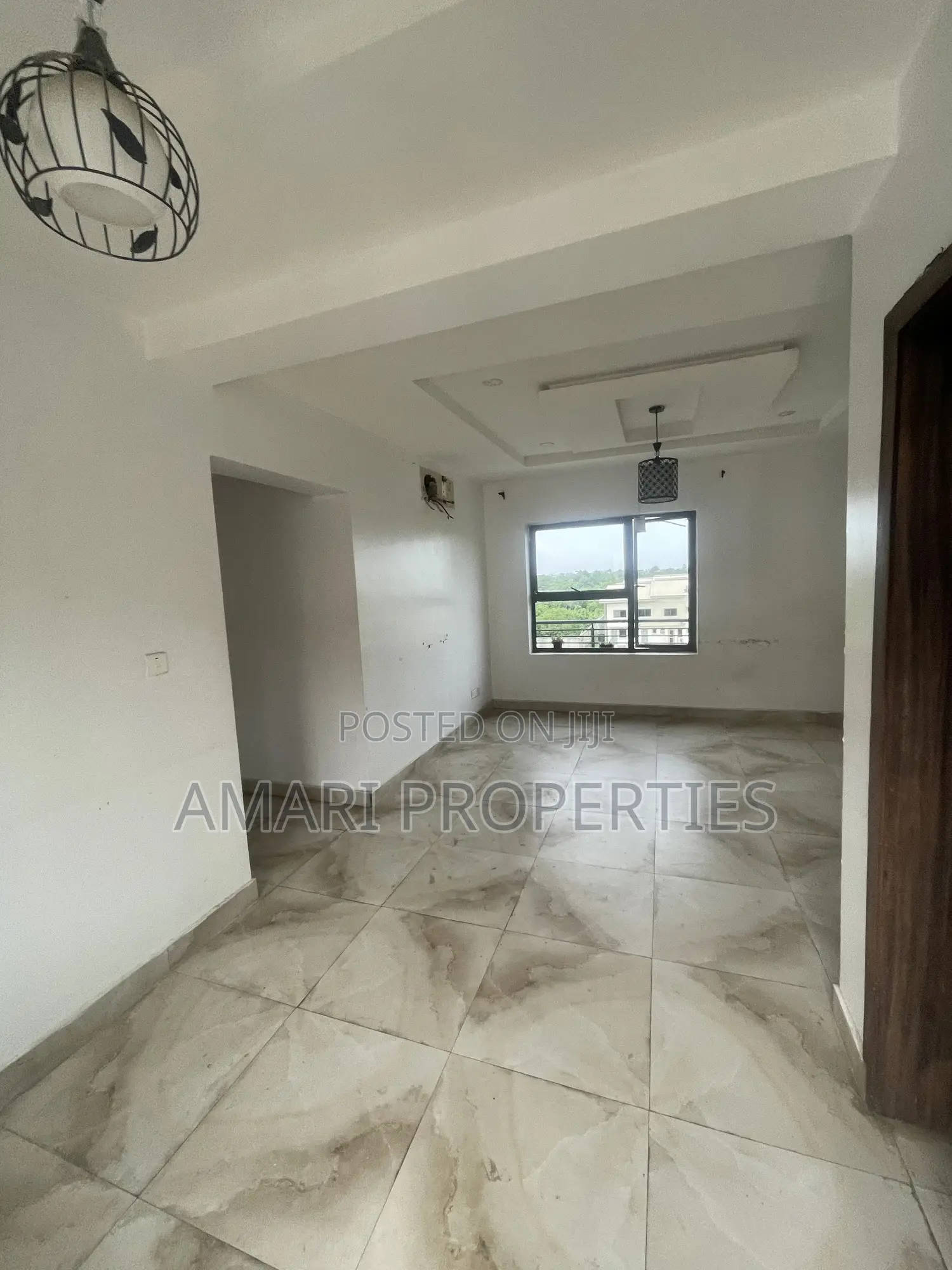 2bdrm Block of Flats in Fara Park 2, Sangotedo for rent