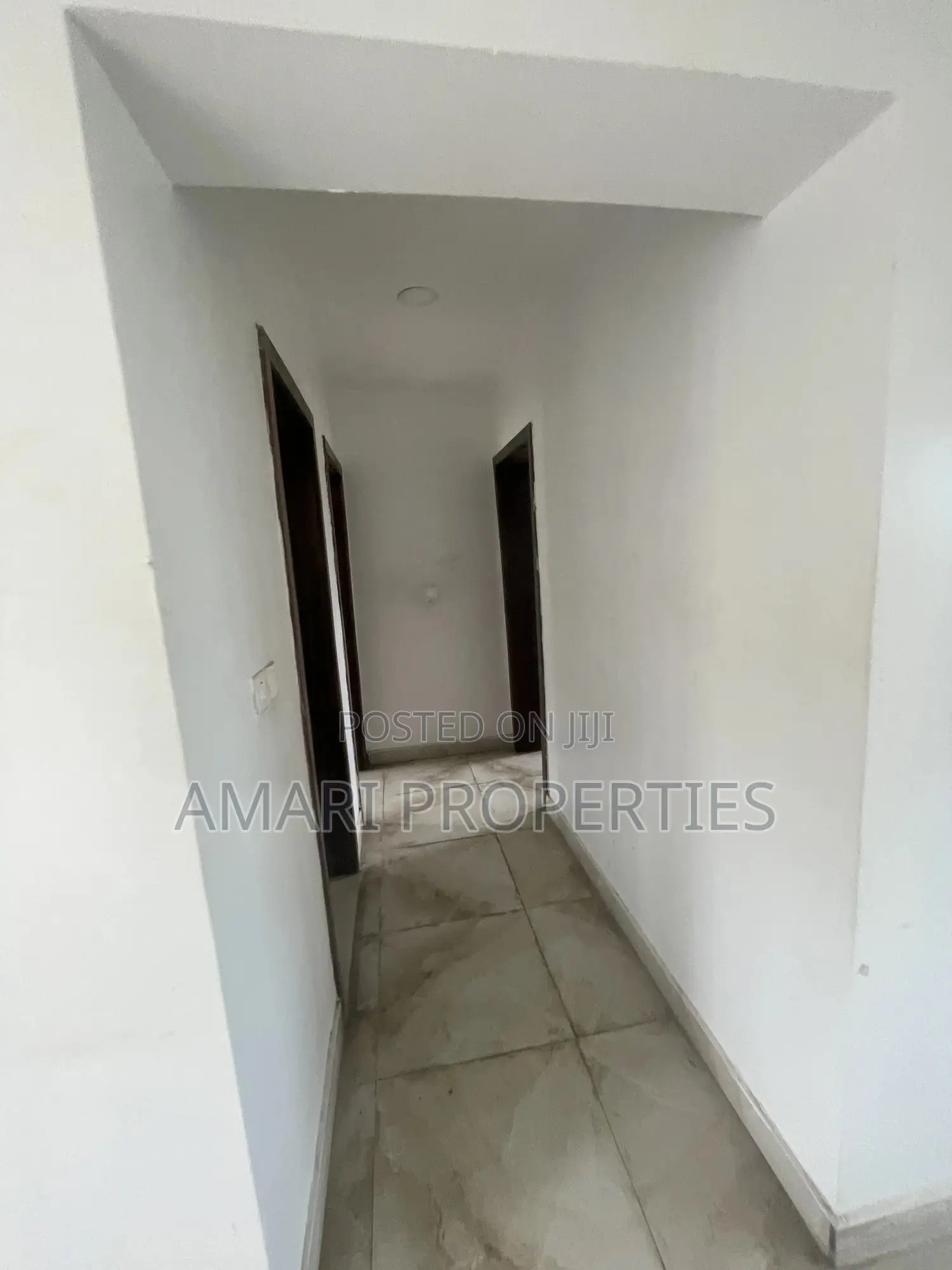 2bdrm Block of Flats in Fara Park 2, Sangotedo for rent