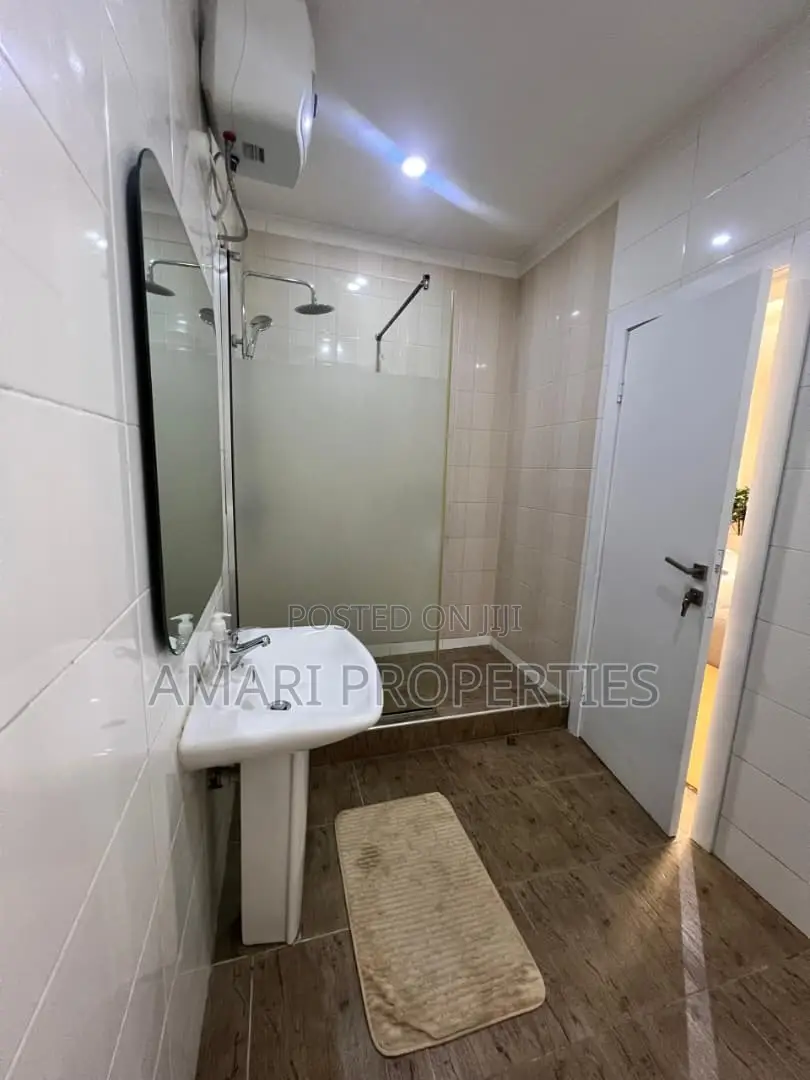Furnished 2bdrm Penthouse in Banana Island for rent