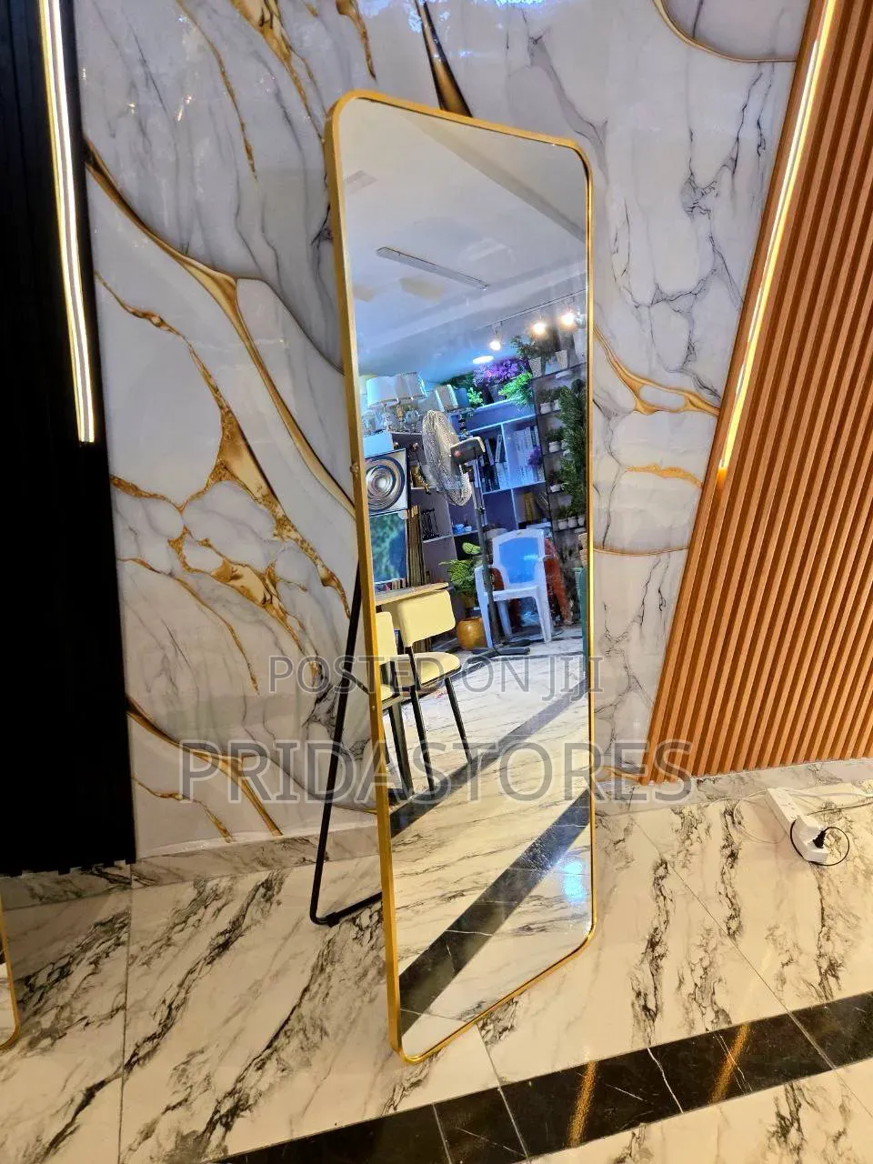 Restocked Item F Luxury Unique Big Size Standing Mirror