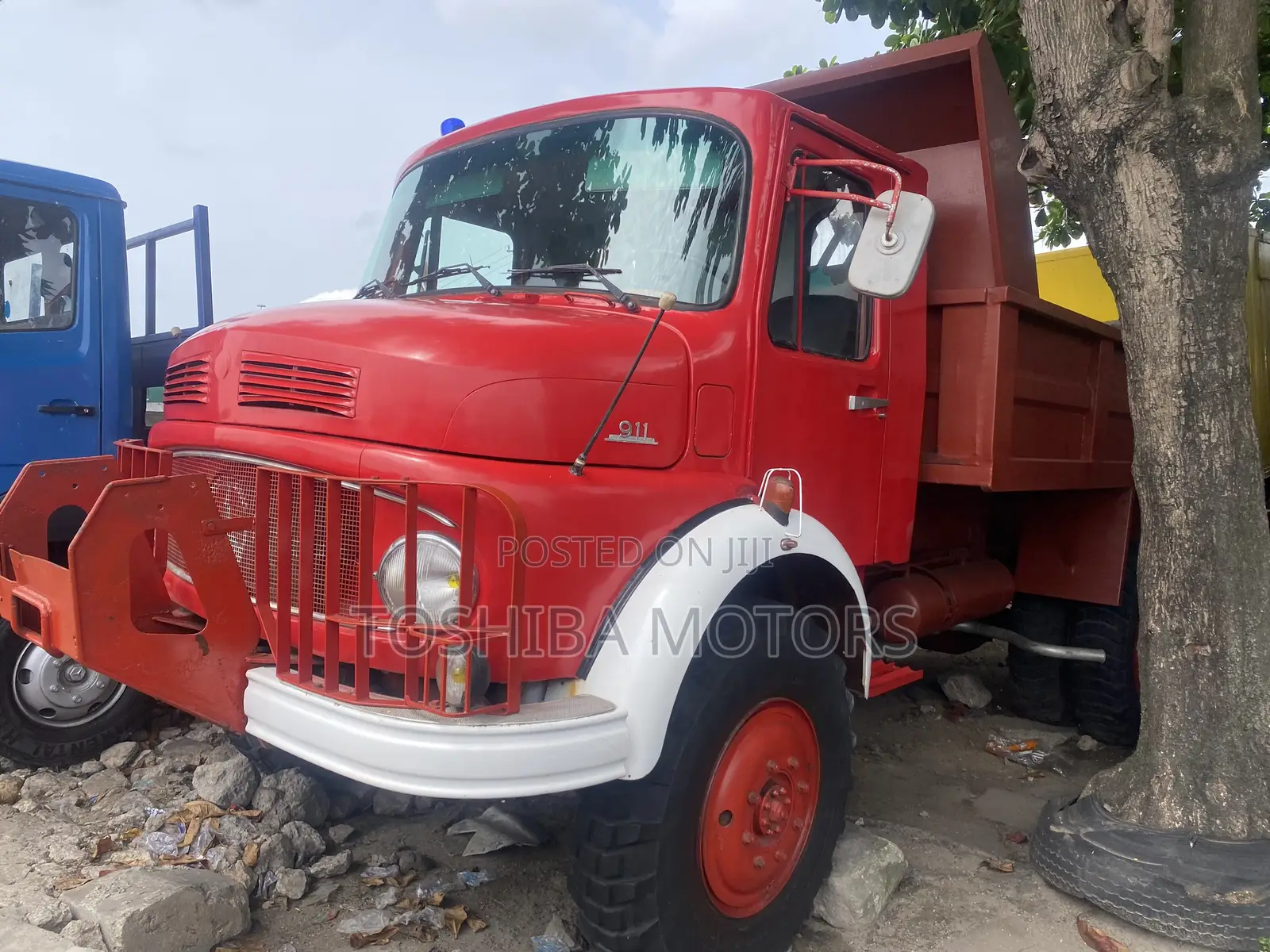 Foreign Used Dump Truck 911