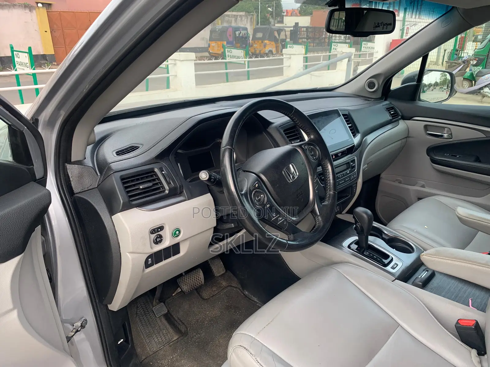 Honda Pilot 2017 Silver