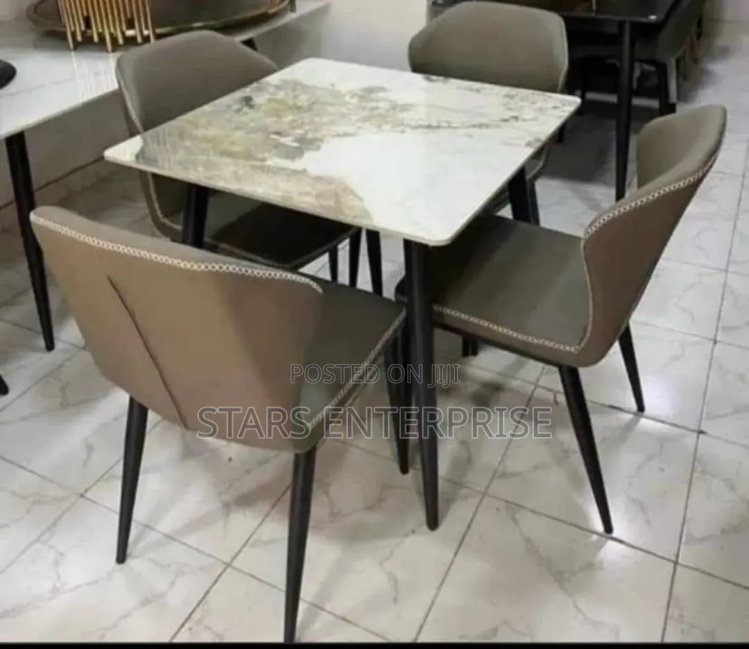 4 Seater Classic Dining