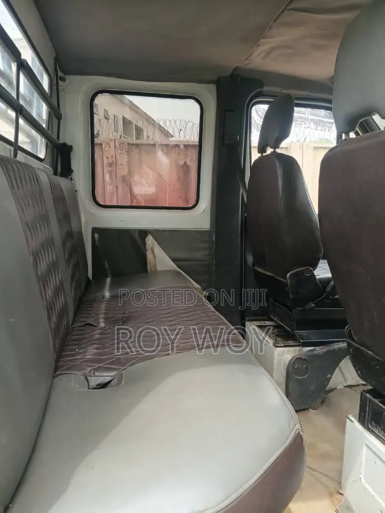 Mercedes-Benz Sprinter 2004 White