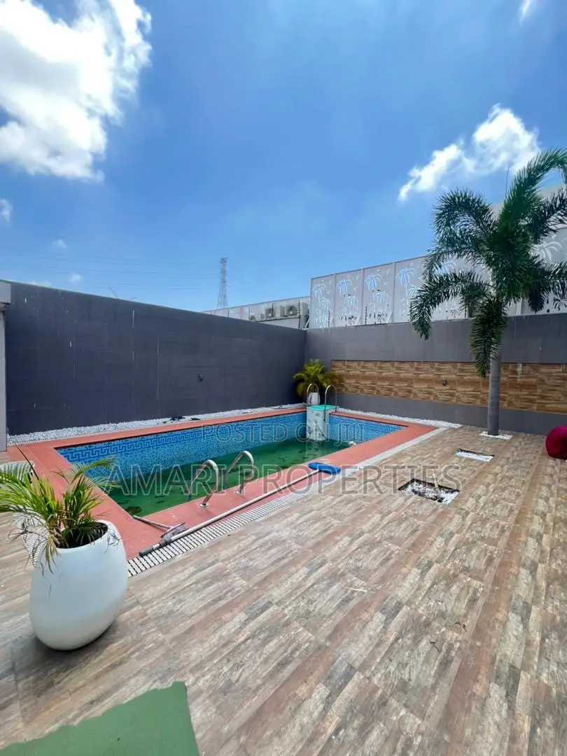 Furnished 5bdrm Duplex in Banana Island for sale