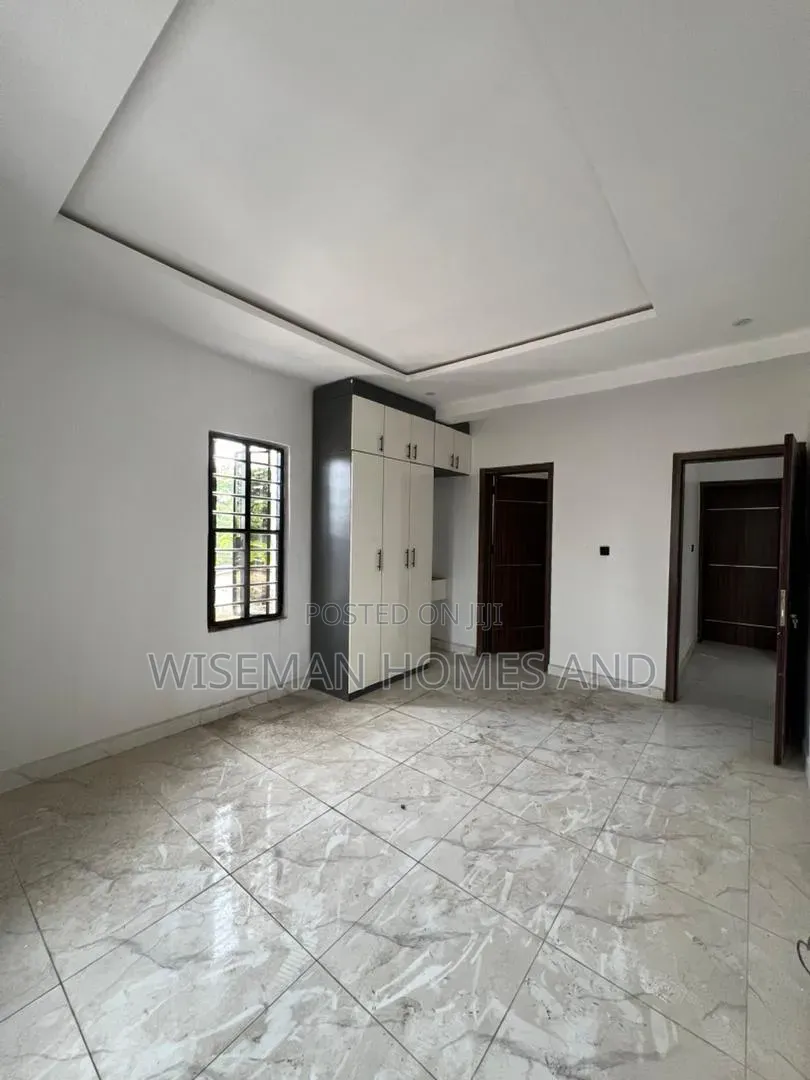 2bdrm Apartment in Igbo-Efon Lekki for sale