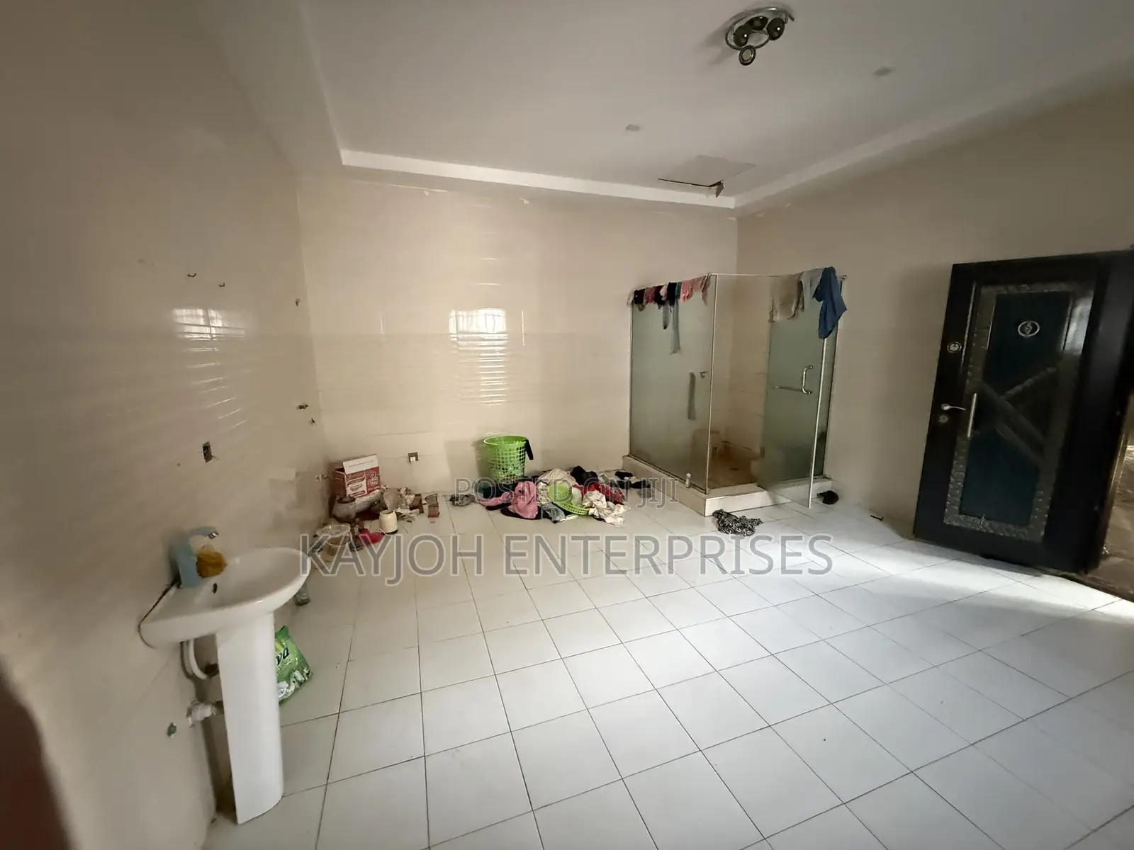 5bdrm Duplex in Mayfair Garden, Awoyaya for sale