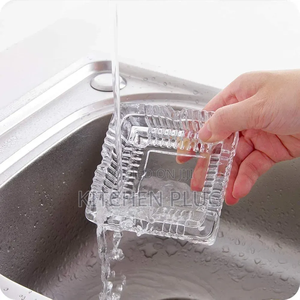 Square, Clear Glass Ashtray For Holding Cigarettes Or Cigars.