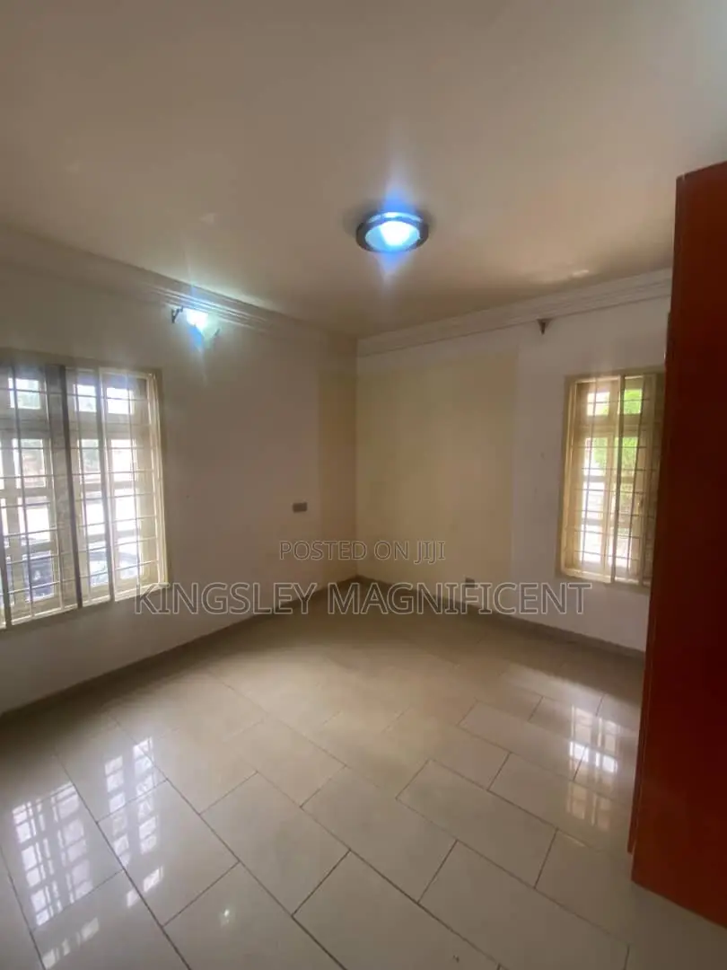 2bdrm Bungalow in Abuja, Asokoro for rent