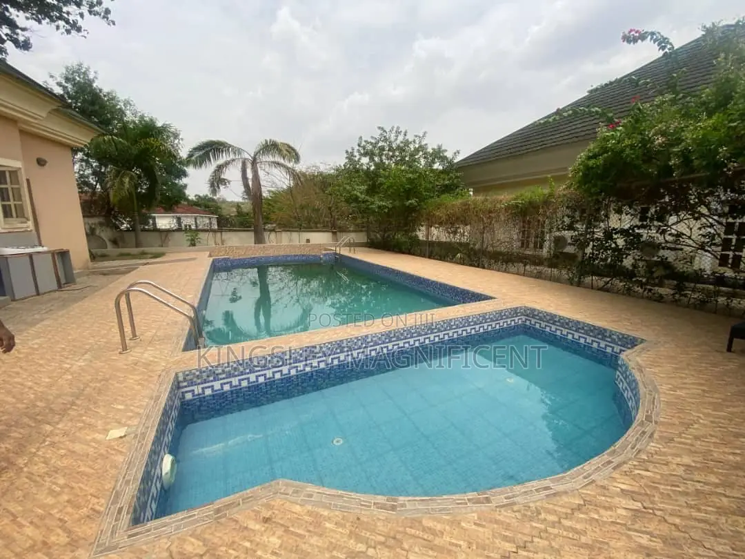 2bdrm Bungalow in Abuja, Asokoro for rent