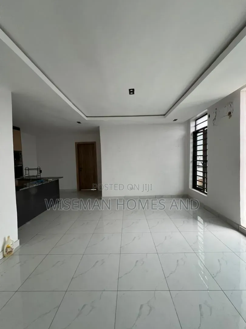 2bdrm Apartment in Chevron Lekki for rent