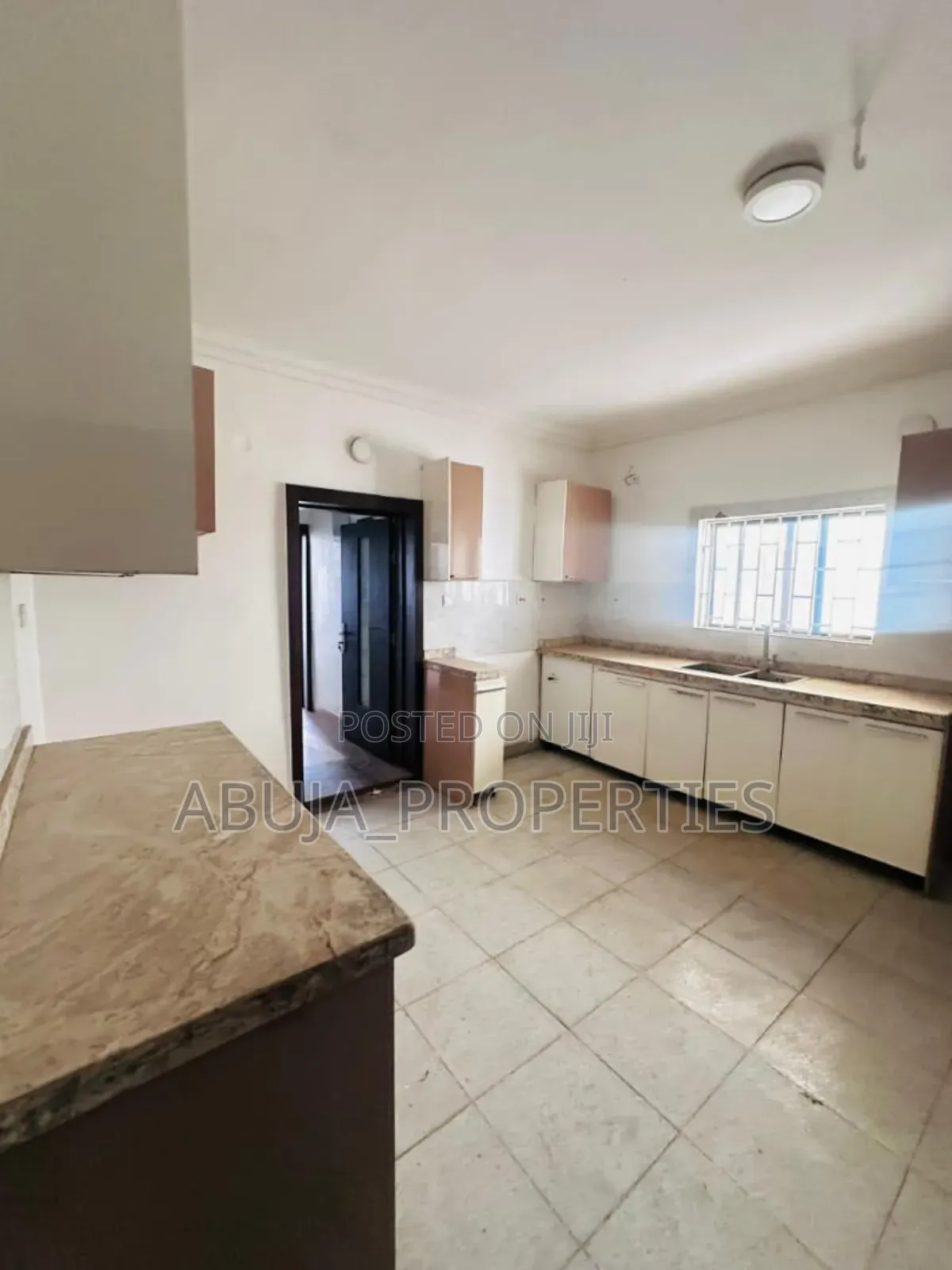 9bdrm Duplex in Maitama for rent