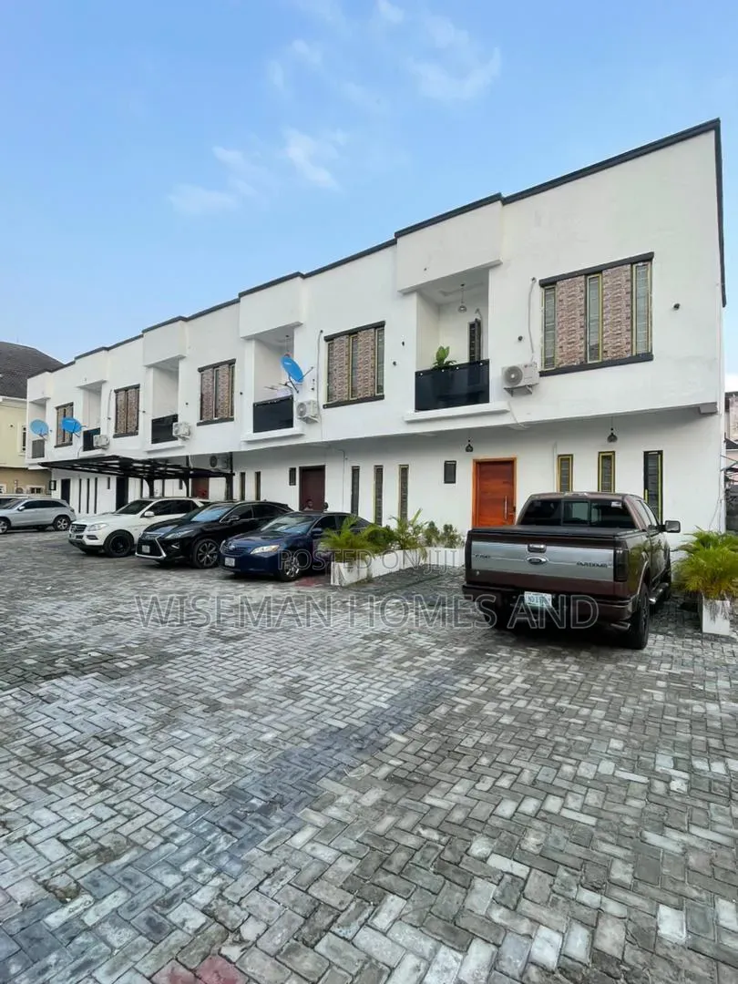 2bdrm Apartment in Chevron Eti-Osa for rent