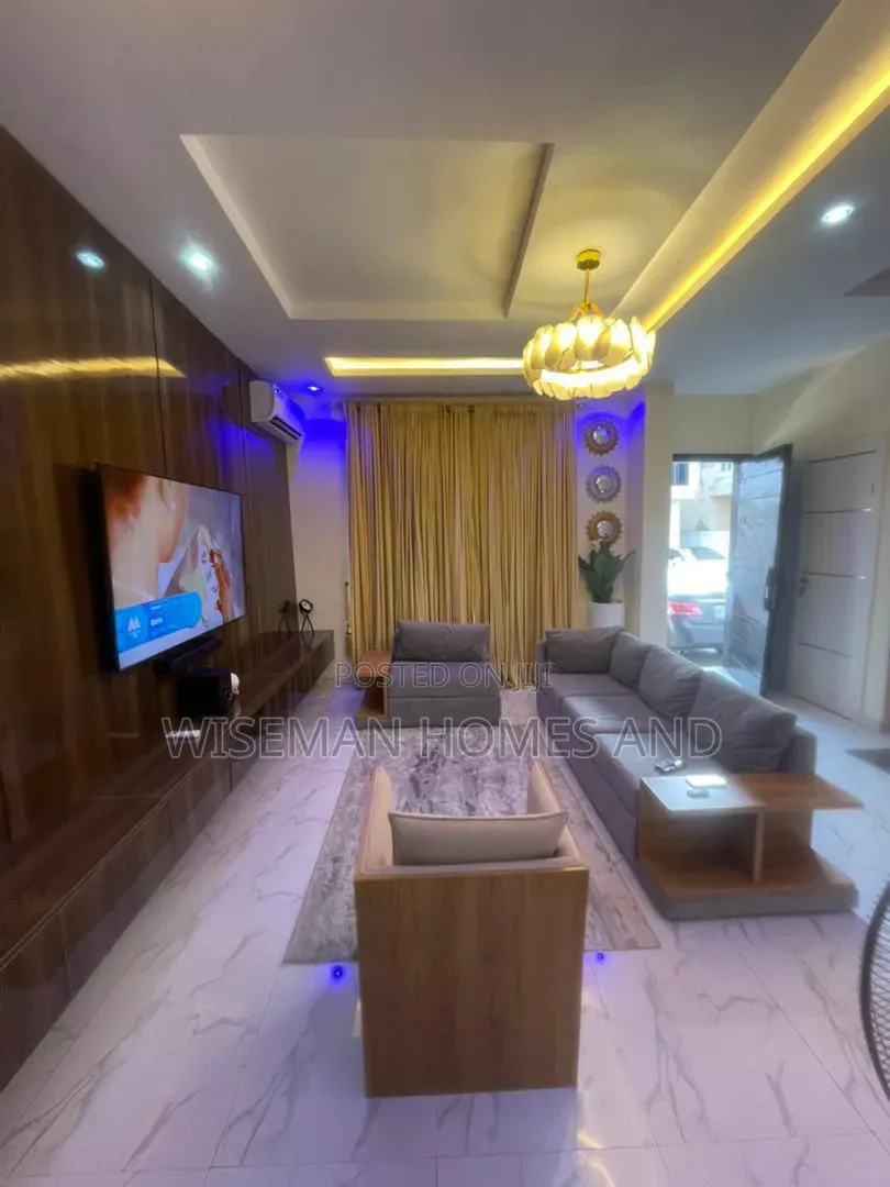 2bdrm Apartment in Chevron Eti-Osa for rent
