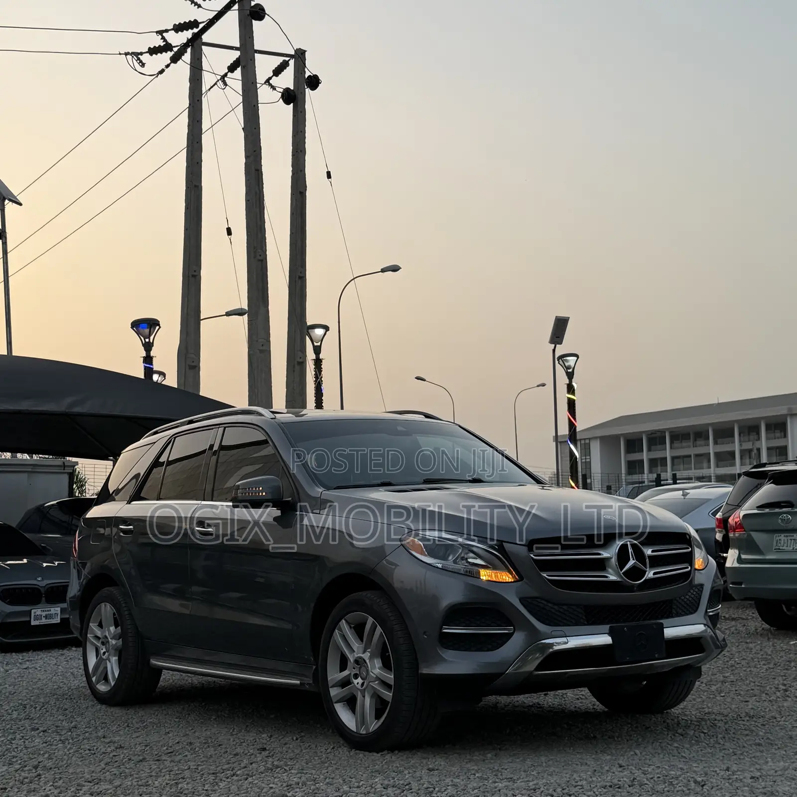 Mercedes-Benz GLE-Class GLE 350d 4MATIC 2017 Gray
