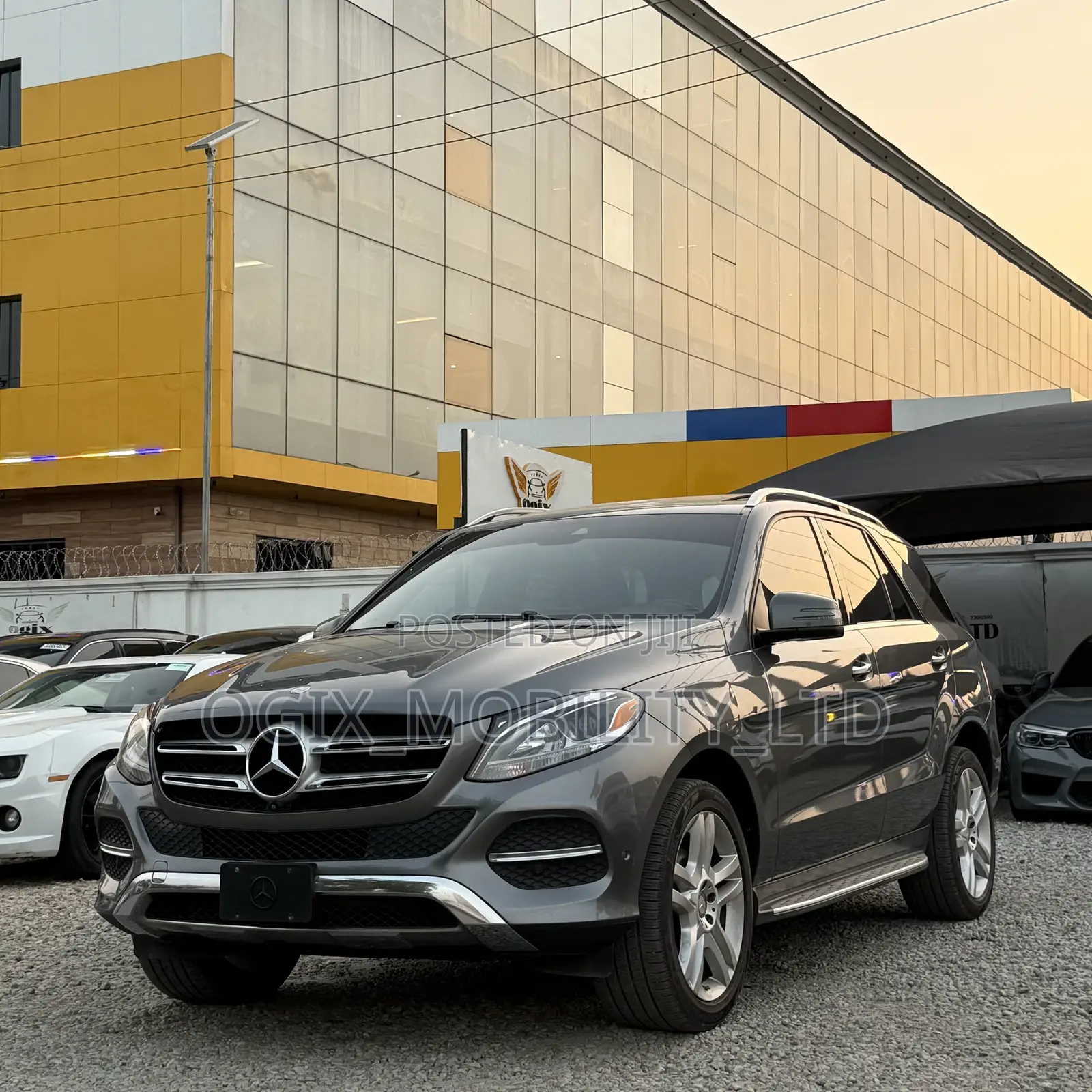 Mercedes-Benz GLE-Class GLE 350d 4MATIC 2017 Gray