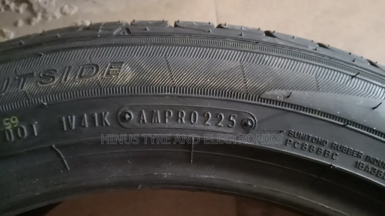 245/45/18 Dunlop Tyre