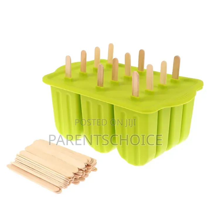 12 Cavity Silicone Ice Cream Mold With Cover - 1pc