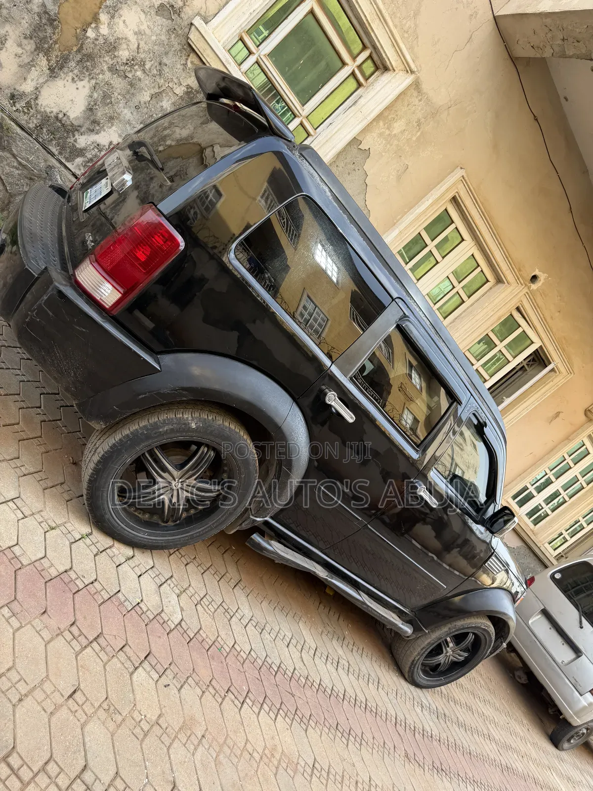 Dodge Nitro 3.7I R/T Automatic 2009 Black