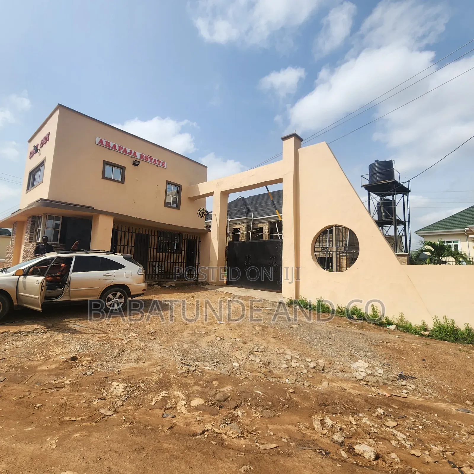 4bdrm Duplex in Oluyole Estate for sale