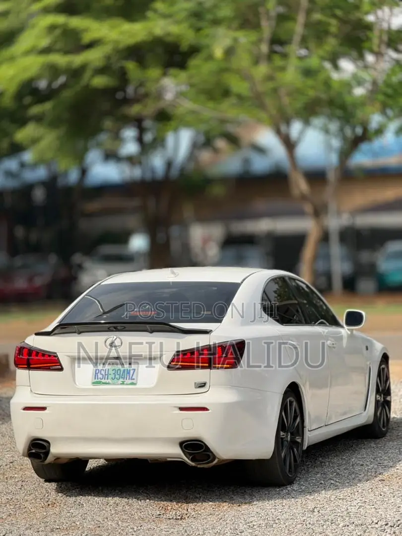 Lexus IS 2014 White
