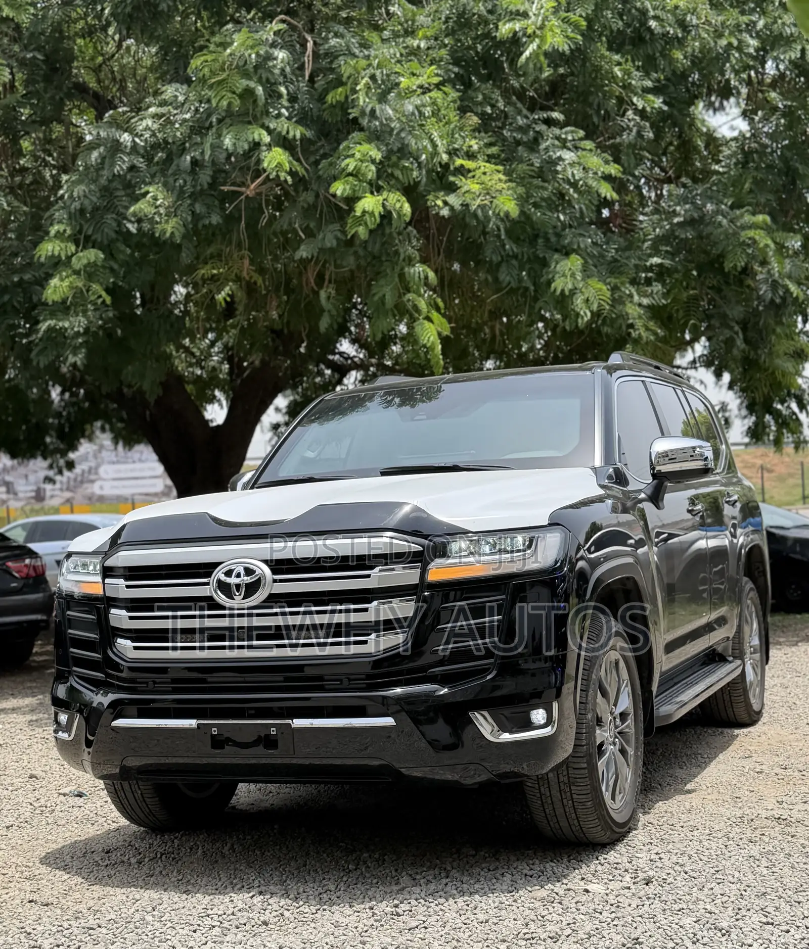 New Toyota Land Cruiser LC300 2025 Black