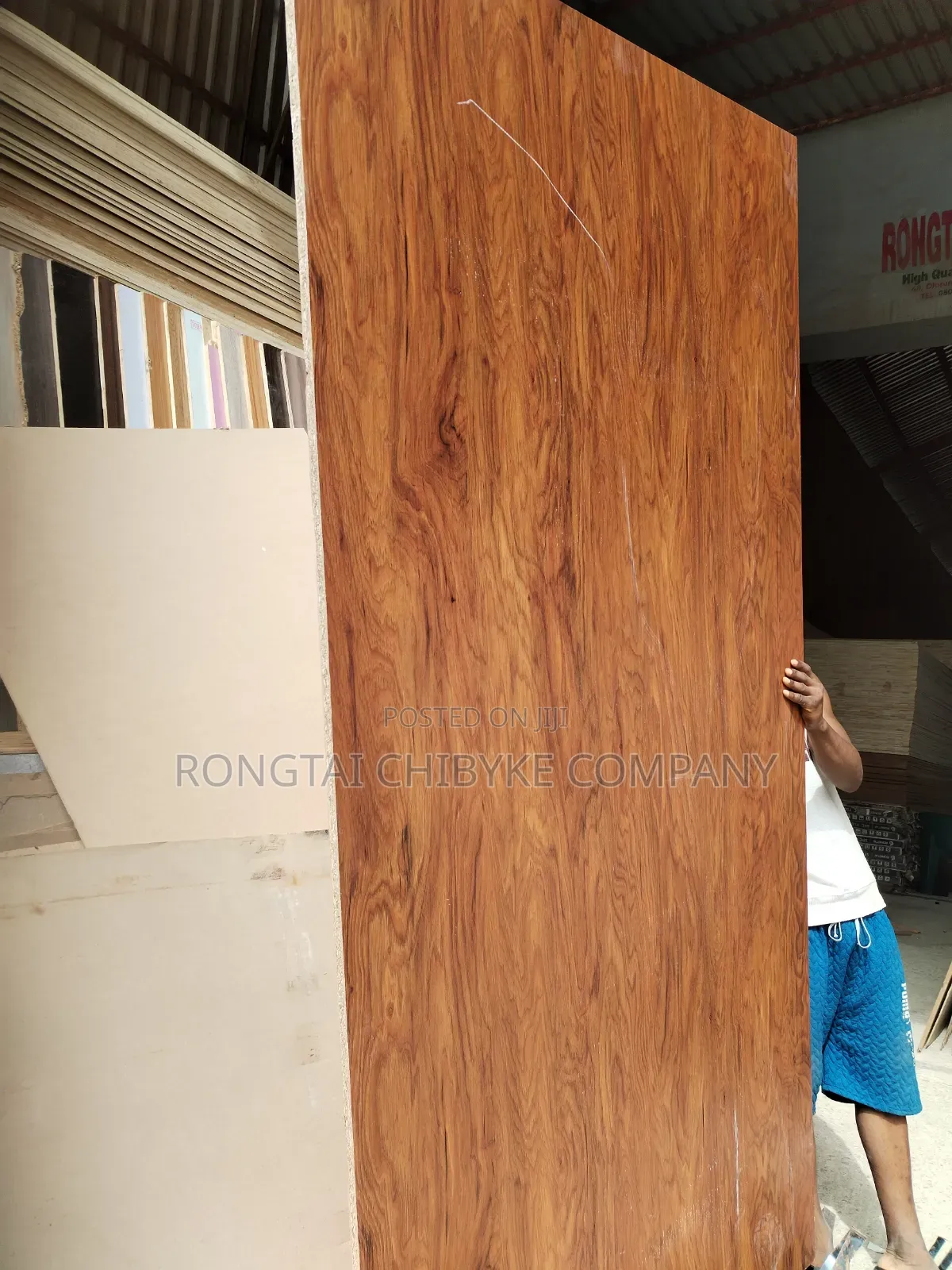 Particle Plywood Board