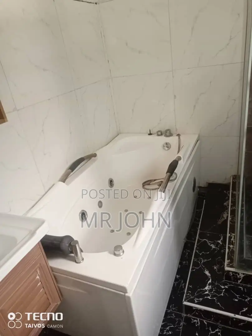 1bdrm Shared Apartment in Lekki County Homes G for rent