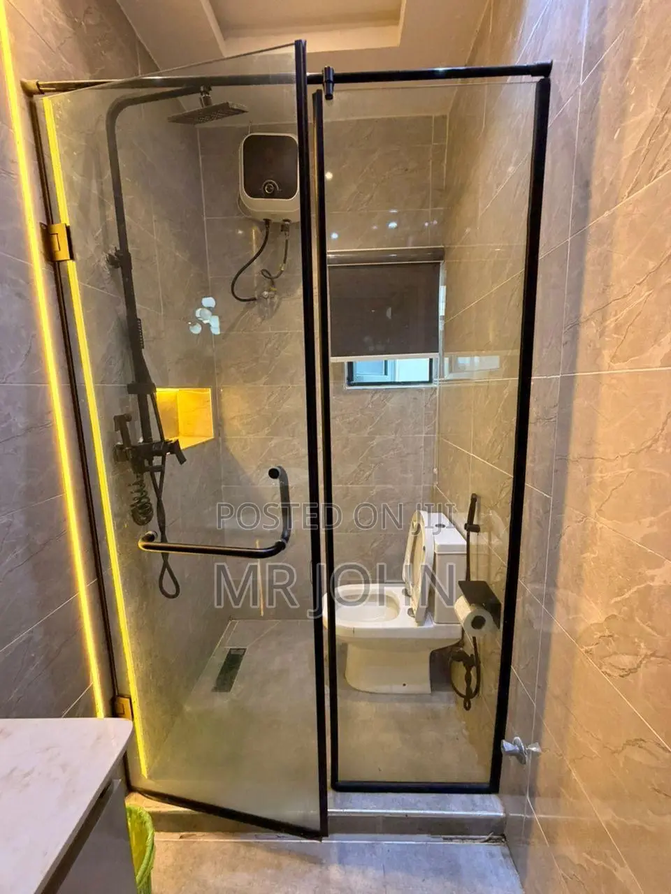 1bdrm Room & Parlour in Orchid Road Oma Pr, Lekki for rent