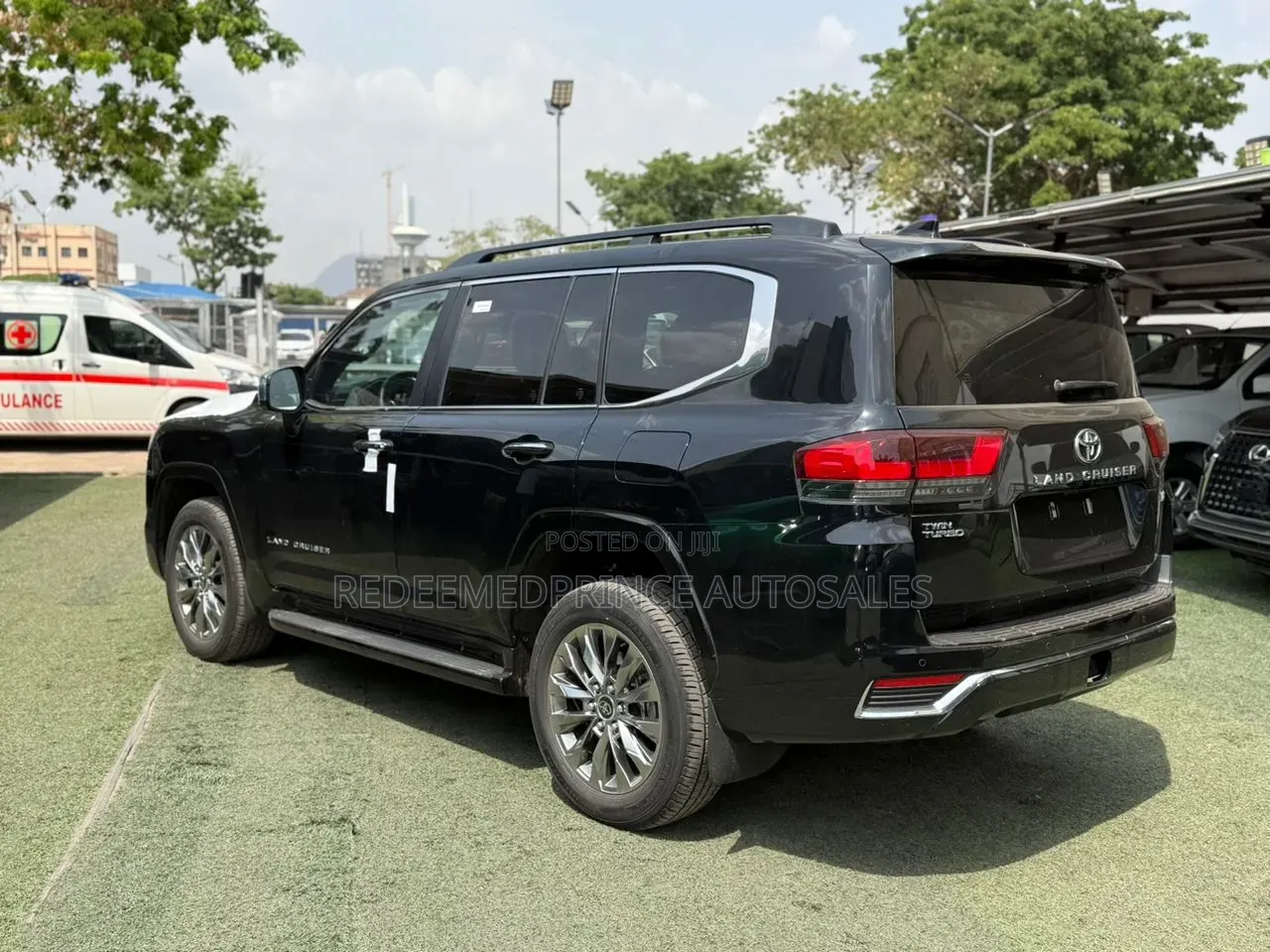 New Toyota Land Cruiser LC300 2025 Black