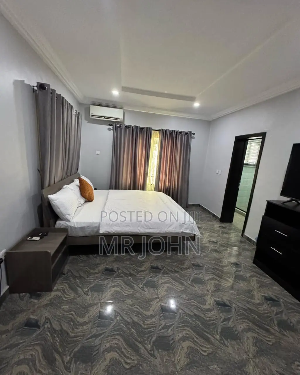 3bdrm Apartment in Ikate D Man Pr, Lekki for rent