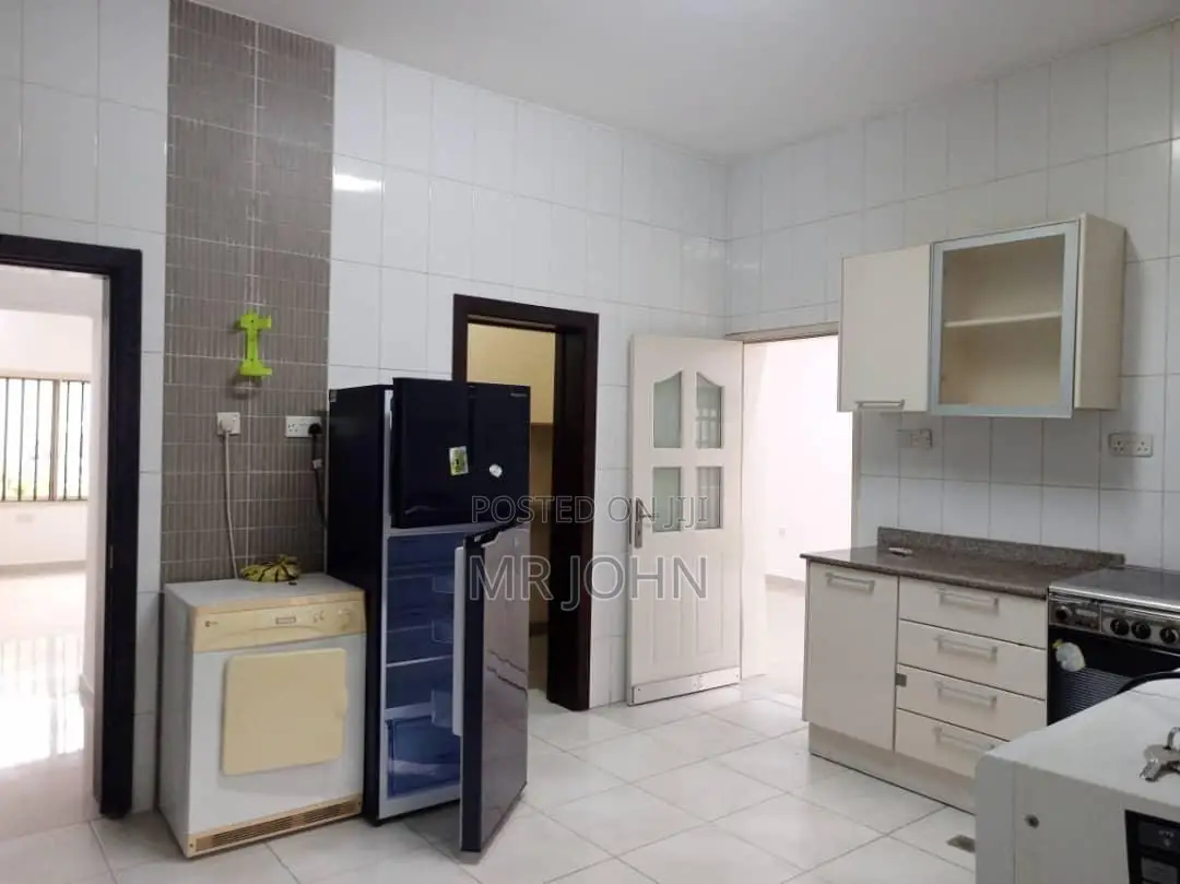 3bdrm Apartment in D Man Pr Lekki for rent