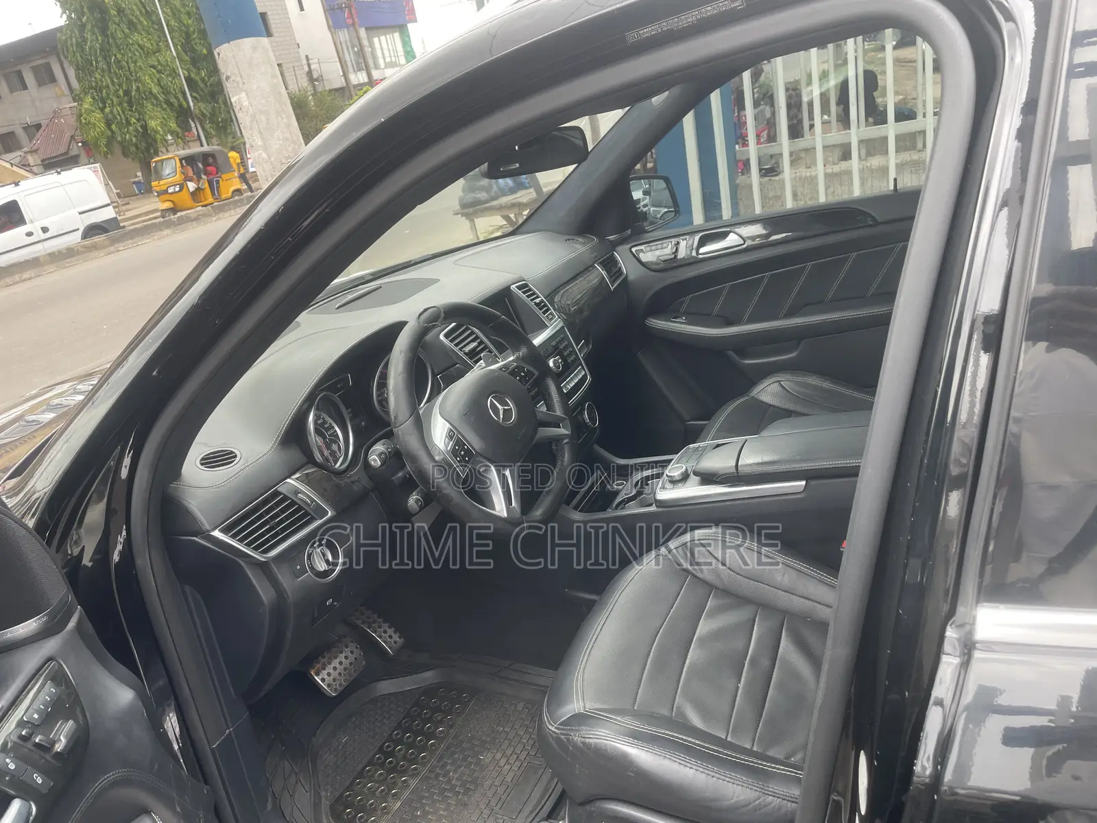 Mercedes-Benz M Class ML63 AMG 4dr SUV AWD (5.5L 8cyl Turbo 7A) 2014