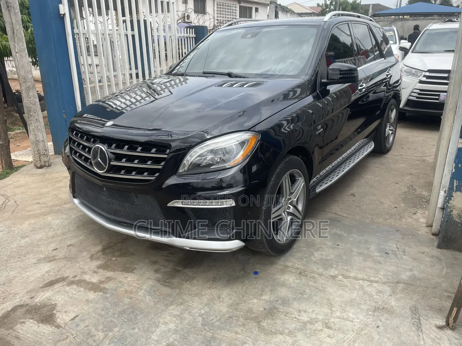 Mercedes-Benz M Class ML63 AMG 4dr SUV AWD (5.5L 8cyl Turbo 7A) 2014