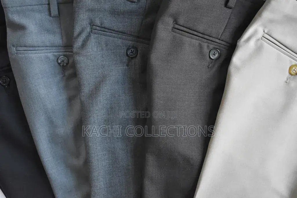 4 Pairs of Pant Trousers : Mixed Colours
