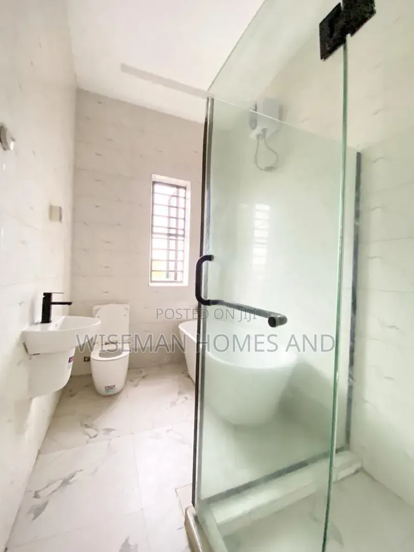 4bdrm Duplex in Orchid Road Lekki for rent