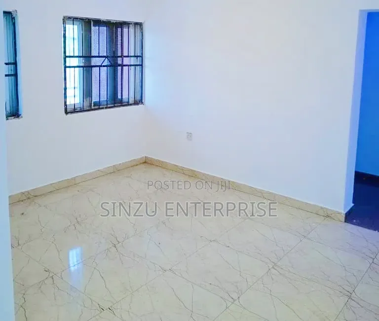 1bdrm Shared Apartment in Orchid, Chevron for rent