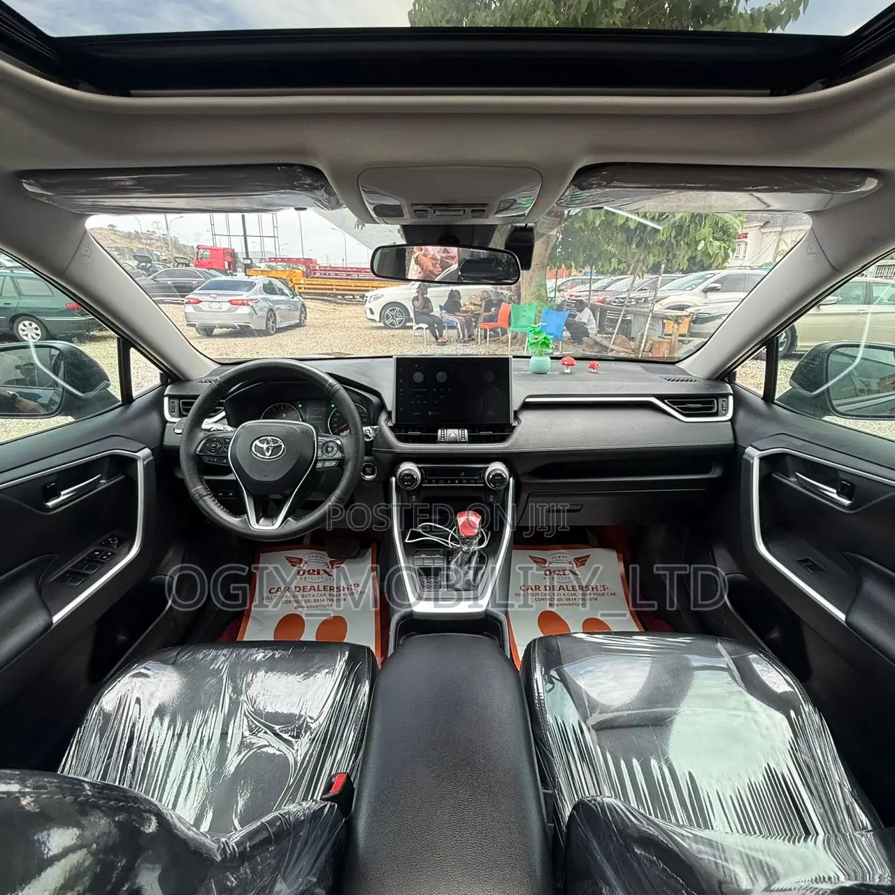 Toyota RAV4 2023 Green