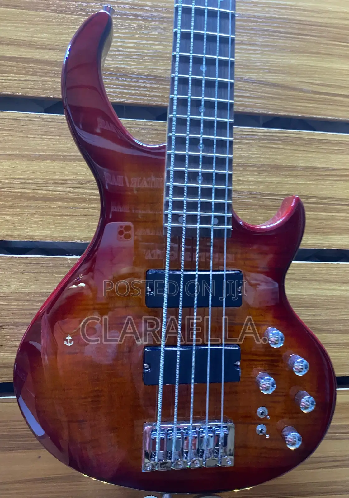 Strinberg Horizon Series 5-String Active Electric Bass Guitar.
