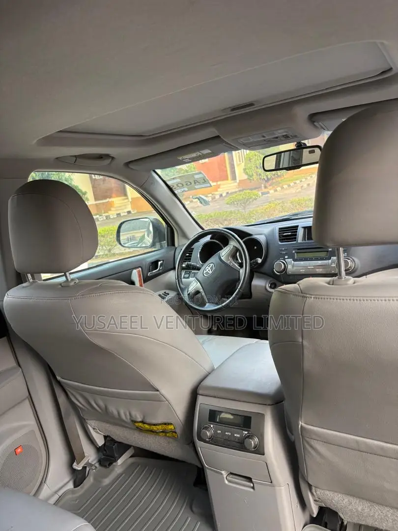 Toyota Highlander 2009 Blue